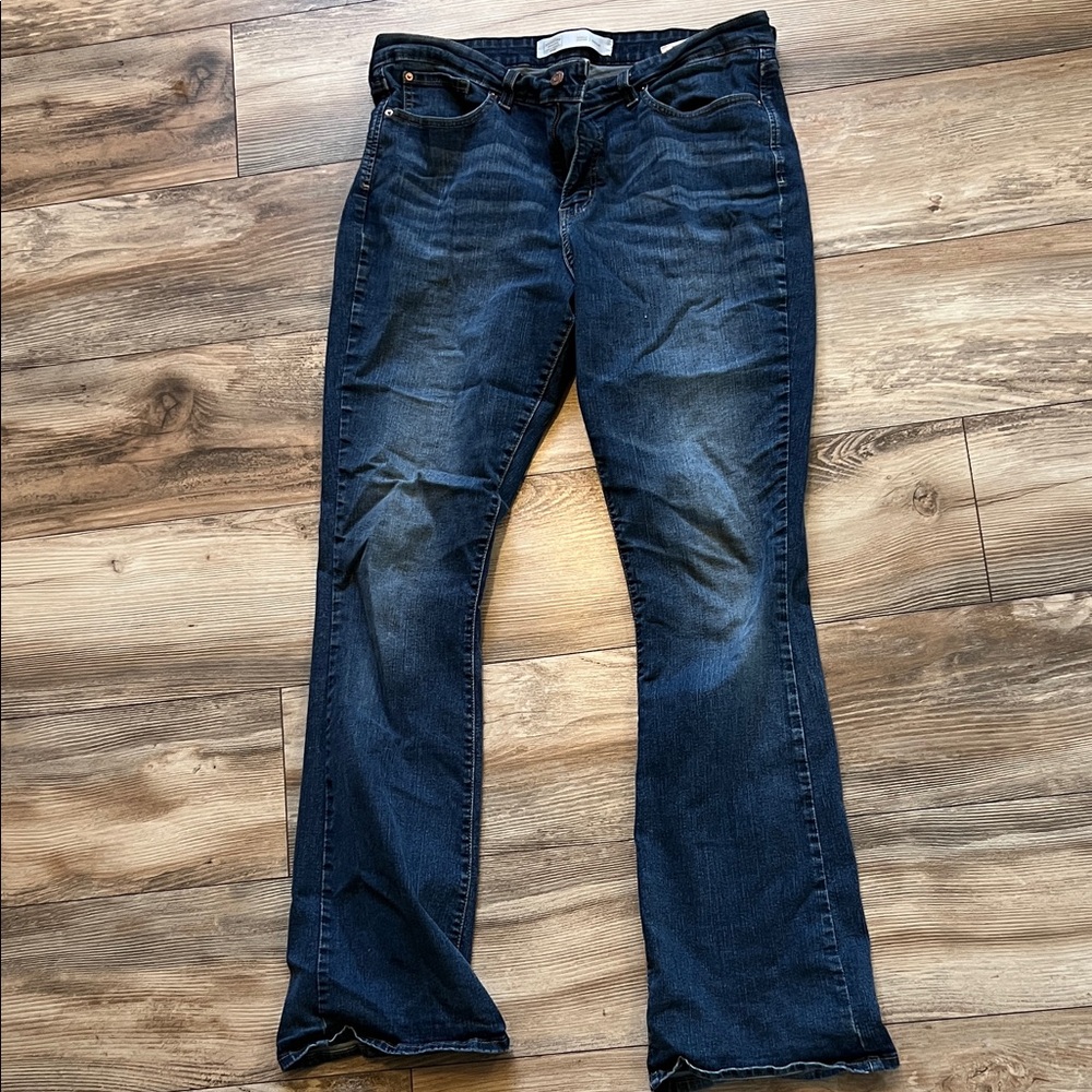 Signature by Levi Strauss Dark Blue Boot Cut Jeans w/stretch